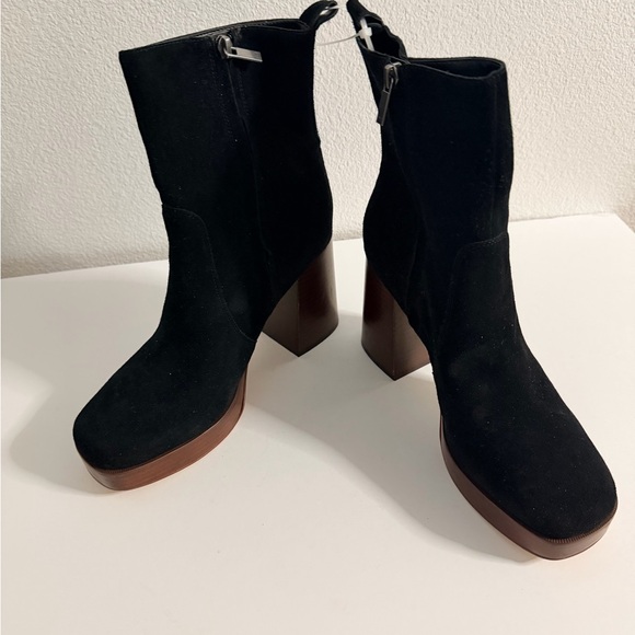 MARC FISHER Black Suede Leather MARYSA Block Heel Platform Ankle Boots Sz 10 - Picture 5 of 6